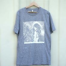 Load image into Gallery viewer, wavy tee - GREY